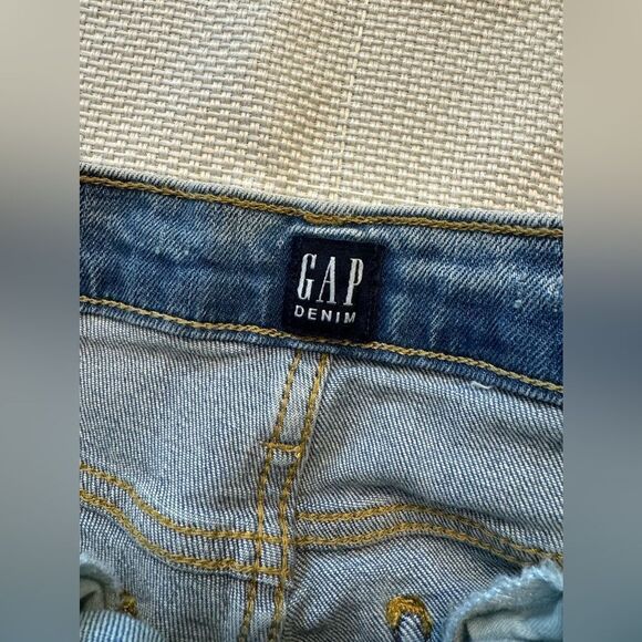 NWT GAP 100% recycled paper 5” shorts eco friendly sustainable size 27” waist - Picture 8 of 10
